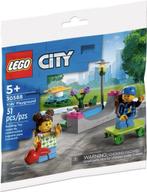 Lego 30588 City Kinderspeelplein 2 minifiguren skatebaan, Kinderen en Baby's, Speelgoed | Duplo en Lego, Ophalen, Nieuw, Complete set
