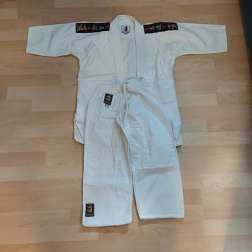 Judopak Matsuru maat 130 beschikbaar voor biedingen