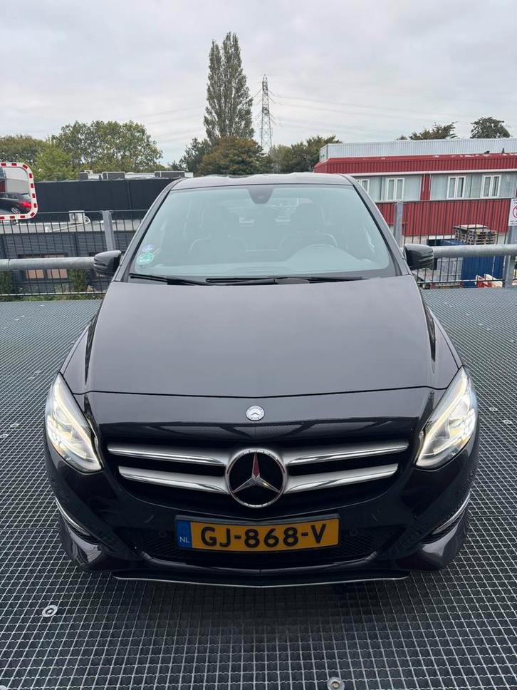 Mercedes-Benz B-Klasse 1.6 B180 5DRS BE Dct7 1E EIG NAP, Auto's, Mercedes-Benz, Bedrijf, B-Klasse, ABS, Adaptieve lichten, Adaptive Cruise Control