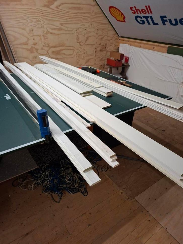 Partij witte plinten, Doe-het-zelf en Verbouw, Platen en Panelen, Gebruikt, Hout, Minder dan 20 mm, Ophalen of Verzenden