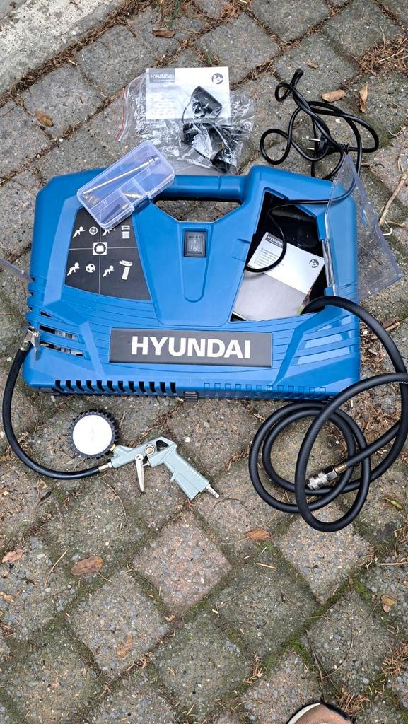 Hyundai Compressor - weinig gebruikt, Doe-het-zelf en Verbouw, Compressors, Zo goed als nieuw, 6 tot 10 bar, Minder dan 25 liter