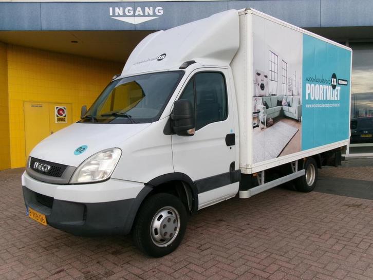 Iveco Daily 35C13 3-ZITS BAKWAGEN + LAADKLEP EURO-5, Auto's, Bestelauto's, Bedrijf, Te koop, Radio, Iveco, Diesel, Handgeschakeld