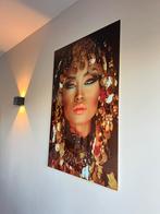Glas schilderij vrouw goud 120x80 cm, Ophalen of Verzenden, Zo goed als nieuw, Schilderij, 75 cm of meer