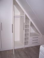 Kast onder schuine kap. Inloopkast. Inbouwkast op maat., Huis en Inrichting, Kasten | Kledingkasten, 200 cm of meer, Met klep(pen)