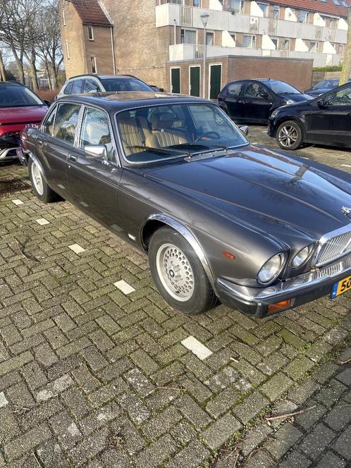 Jaguar XJ Sovereign 4.2 AUT 1985 Grijs, Auto's, Jaguar, Particulier, Sovereign, Bluetooth, Centrale vergrendeling, Elektrische buitenspiegels