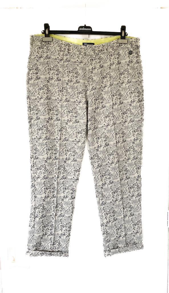 Mooie broek van Didi 46, Kleding | Dames, Grote Maten, Zo goed als nieuw, Broek of Spijkerbroek, Overige kleuren, Ophalen of Verzenden