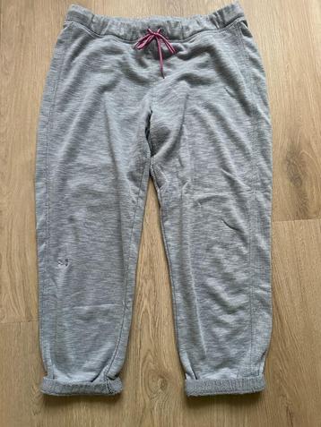 Under Armour joggingsbroek maat M beschikbaar voor biedingen