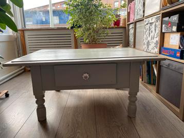 Salontafel grijs - ophangen in Scheveningen