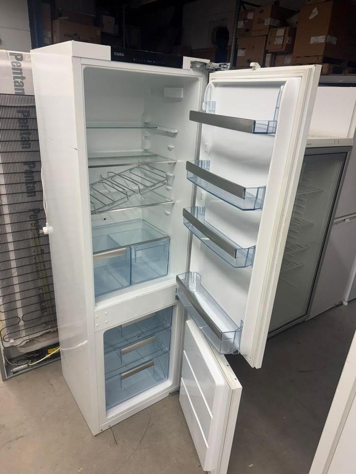 AEG inbouw koelkast DEUR OP DEUR 178 cm bezorging, Witgoed en Apparatuur, Koelkasten en IJskasten, Zo goed als nieuw, Met vriesvak