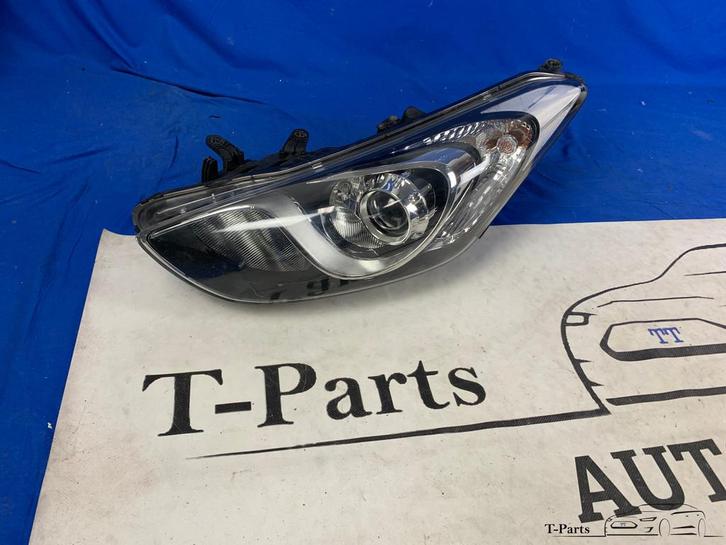 Hyundai i30 links koplamp lamp 92101a6000, Auto-onderdelen, Verlichting, Hyundai, Gebruikt, Ophalen of Verzenden