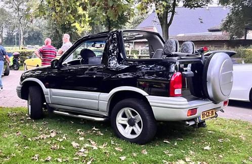 Suzuki Grand Vitara 1.6 Cabrio 2001 Zwart, Auto's, Suzuki, Particulier, Grand Vitara, 4x4, Airbags, Lichtmetalen velgen, Mistlampen
