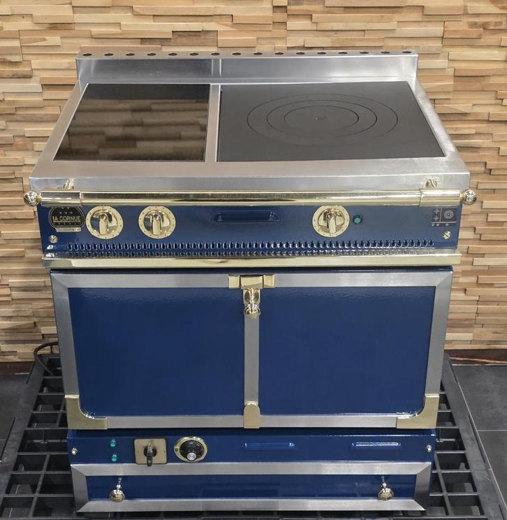 Luxe Fornuis La Cornue 80cm blauw Keramische Coupe de Feu, Witgoed en Apparatuur, Fornuizen, Zo goed als nieuw, Vrijstaand, Keramisch