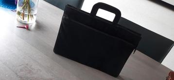 Leren Aktetas/Tas/Laptoptas  beschikbaar voor biedingen
