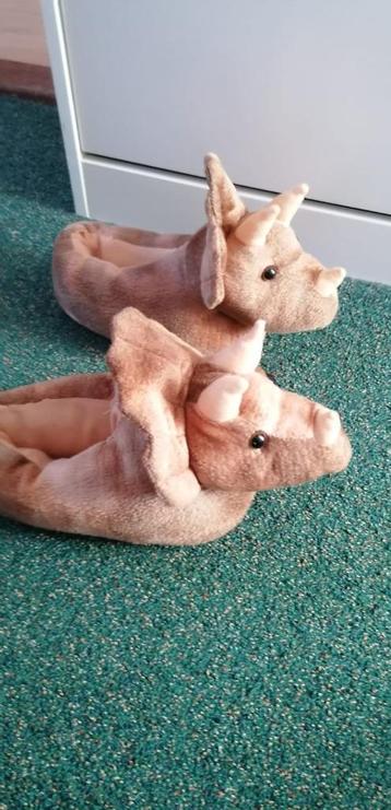 dinosaurussenpantoffels voor jongens maat 30 beschikbaar voor biedingen