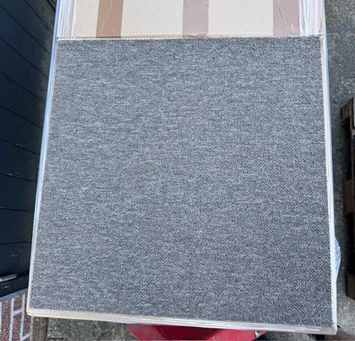 Partij B-keus Desso tapijttegels grijs 50x50cm nieuw #64, Huis en Inrichting, Stoffering | Vloerbedekking, Nieuw, Tapijttegels