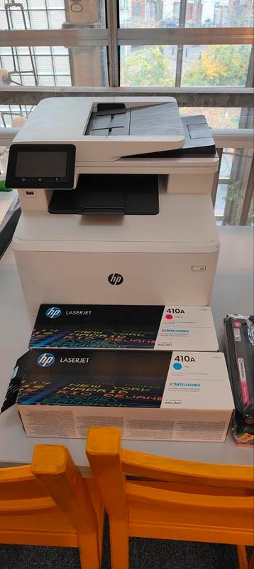 HP printer Color Laser Jet pro MFP m477fdn beschikbaar voor biedingen