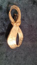Vintage Strik Broche met Strass, Overige materialen, 4 tot 7 cm, Gebruikt, Ophalen of Verzenden