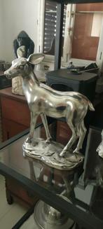 Zilverkleurige hert, Ophalen, Zo goed als nieuw