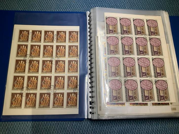 Hongarije Postzegelverzameling - 111 postzegelvellen Magyar., Postzegels en Munten, Postzegels | Volle albums en Verzamelingen