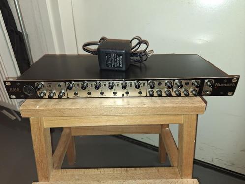 Numark RM6 rackmixer, Muziek en Instrumenten, Mengpanelen, Gebruikt, Minder dan 5 kanalen, Ophalen of Verzenden