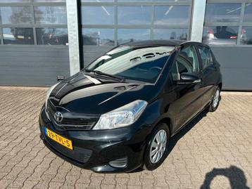 TOYOTA Yaris 1.3 16v VVT-i 99pk 5-drs Comfort beschikbaar voor biedingen