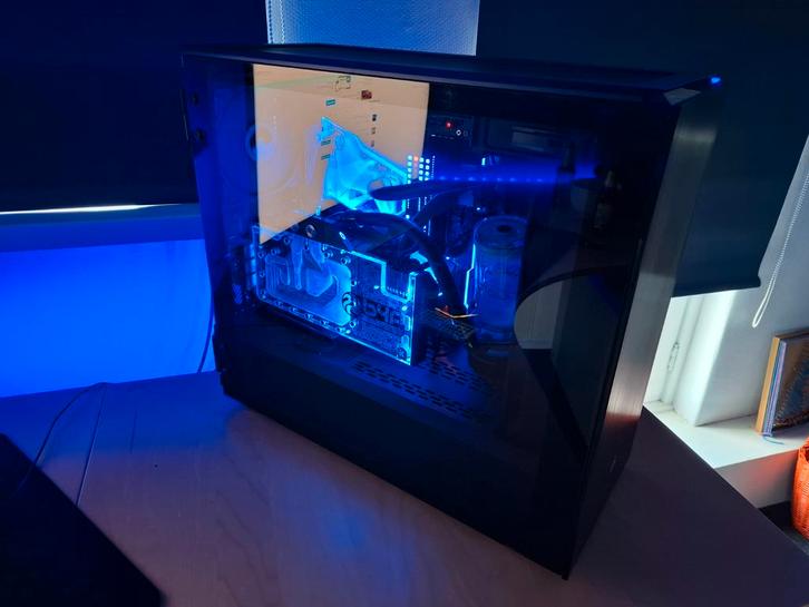 Game PC – i9 9900K / RTX 2080 Ti / 32GB RAM – Watergekoeld, Computers en Software, Desktop Pc's, Zo goed als nieuw, 4 Ghz of meer
