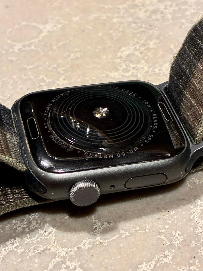 Apple Watch SE 2020 44mm - Goed Onderhouden, Ophalen, Hartslag, IOS, Zo goed als nieuw