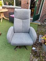 Comfortabele draaifauteuil, Huis en Inrichting, Fauteuils, Ophalen, Minder dan 75 cm, Zo goed als nieuw, Metaal