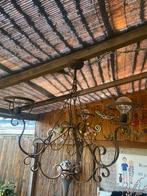 Grote antieke smeedijzeren kroonluchter voor buiten, Huis en Inrichting, Lampen | Kroonluchters, Ophalen, Gebruikt, Overige materialen