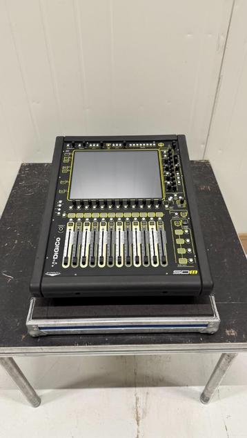 Te koop Digitale audio mixer DiGiCo Sd11i / Core 2 beschikbaar voor biedingen