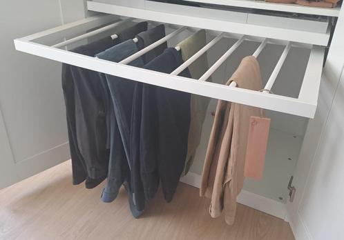 IKEA KOMPLEMENT Uittrekbare broekhanger, wit, 100x58 cm, Huis en Inrichting, Kasten | Kledingkasten, Gebruikt, Minder dan 100 cm