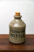 Aardewerk fles: Cooking Bottle / Moira England, Ophalen, Zo goed als nieuw