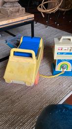 Fisher price loop auto met benzine pomp., Kinderen en Baby's, Speelgoed | Fisher-Price, Ophalen of Verzenden, Gebruikt, Duw- of Trekspeelgoed