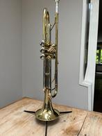 TROMPET Bach tr600, Ophalen, Zo goed als nieuw, Met koffer