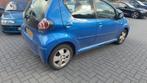 Toyota Aygo 1.0-12V Dynamic Blue | Airco | 5 Deurs |, Voorwielaandrijving, Stof, Gebruikt, 68 pk