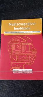 studieboek Maatschappijleer hoofdzaak, Boeken, Studieboeken en Cursussen, Diverse auteurs, Zo goed als nieuw, Alpha, HBO