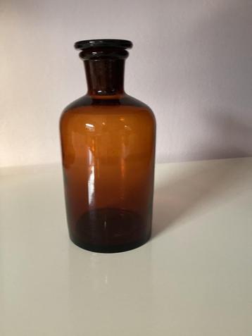 Oude Antieke Brocante Glazen Apothekerspot Bruin Glas  beschikbaar voor biedingen