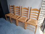 4 houten stoelen met rieten zitting, Ophalen, Zo goed als nieuw, Bruin