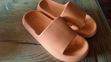 Happy Flops Oranje Slippers - Nieuw beschikbaar voor biedingen