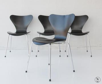 Fritz Hansen zwarte vlinderstoelen 6 stuks beschikbaar voor biedingen