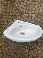 Plieger Hoekfontein - Badkamer Wastafel, Huis en Inrichting, Badkamer | Badkamermeubels, Ophalen, Minder dan 50 cm, Gebruikt, Minder dan 25 cm