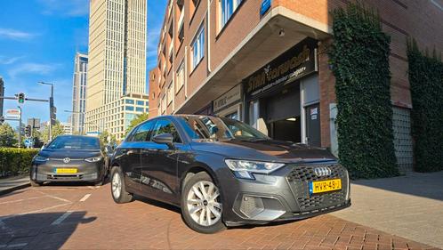 Audi A3 30 Tfsi 110pk 2021 Grijs, Auto's, Audi, Particulier, A3, Benzine, Hatchback, Handgeschakeld, Geïmporteerd, Zilver of Grijs