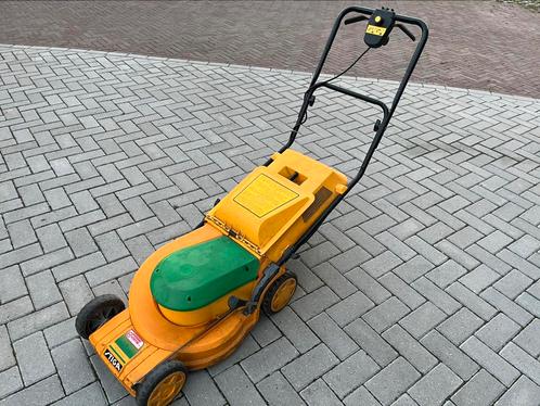 Stiga Silent 42 Electric, Tuin en Terras, Grasmaaiers, Gebruikt, Elektrische grasmaaier, 40 t/m 49 cm, Cirkelmaaier, Opvangzak