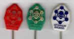 3 speldjes ATOMIUM BRUSSEL (A5)  KIJK OOK EENS NAAR MIJN MEE, Verzamelen, Speldjes, Pins en Buttons, Verzenden, Gebruikt, Overige onderwerpen