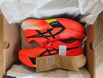 Asics Metaspeed Paris Carbon maat 46,5 Marathon schoenen beschikbaar voor biedingen