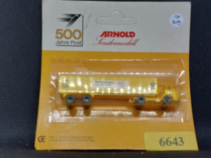 Arnold 6643 - Henschel met oplegger "Post" (14309), Hobby en Vrije tijd, Modeltreinen | N-Spoor, Zo goed als nieuw, Overige typen