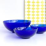 3 vintage kobalt blauwe SCHALEN glas Deens design retro, Huis en Inrichting, Woonaccessoires | Schalen en Manden, Gebruikt, Schaal