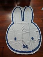 Nieuw witte gevormde handdoek met opdruk Nijntje 150x90 cm., Ophalen of Verzenden, Nieuw, Wit, Handdoek