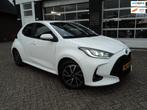 Toyota Yaris 1.5 Hybrid Business Plus Camera Cruise, Gebruikt, 450 kg, Wit, 1490 cc