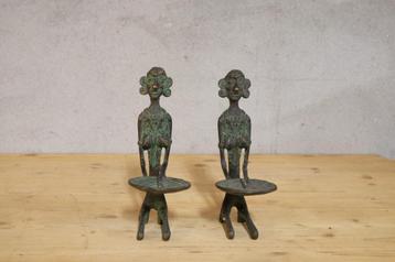 Dogon stijl beeldjes kandelaars brons  West Afrika beschikbaar voor biedingen